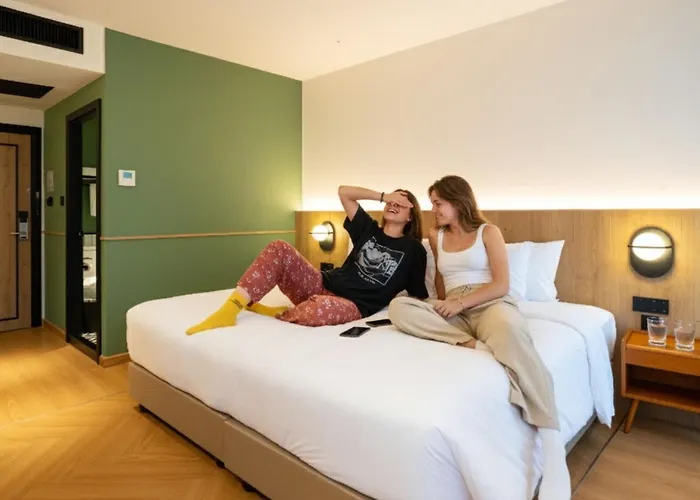Hotel Lub D Chinatown - Steps From Sam Yod Mrt Station